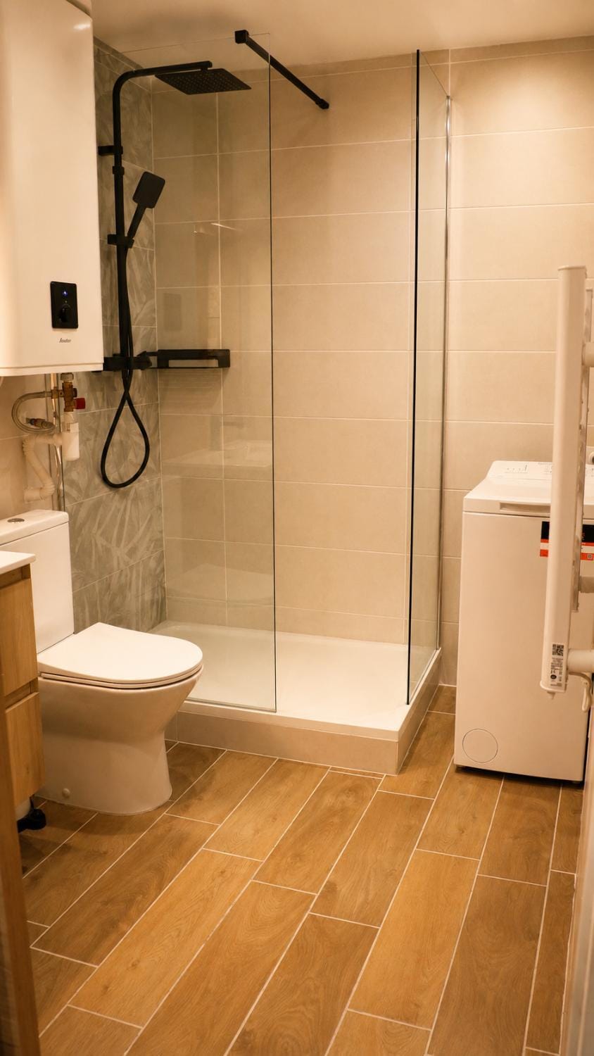 Shower, washing machine