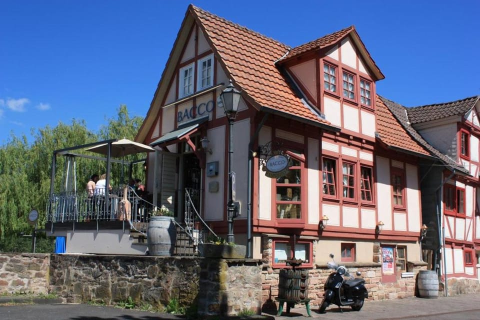 Restaurant/places to eat