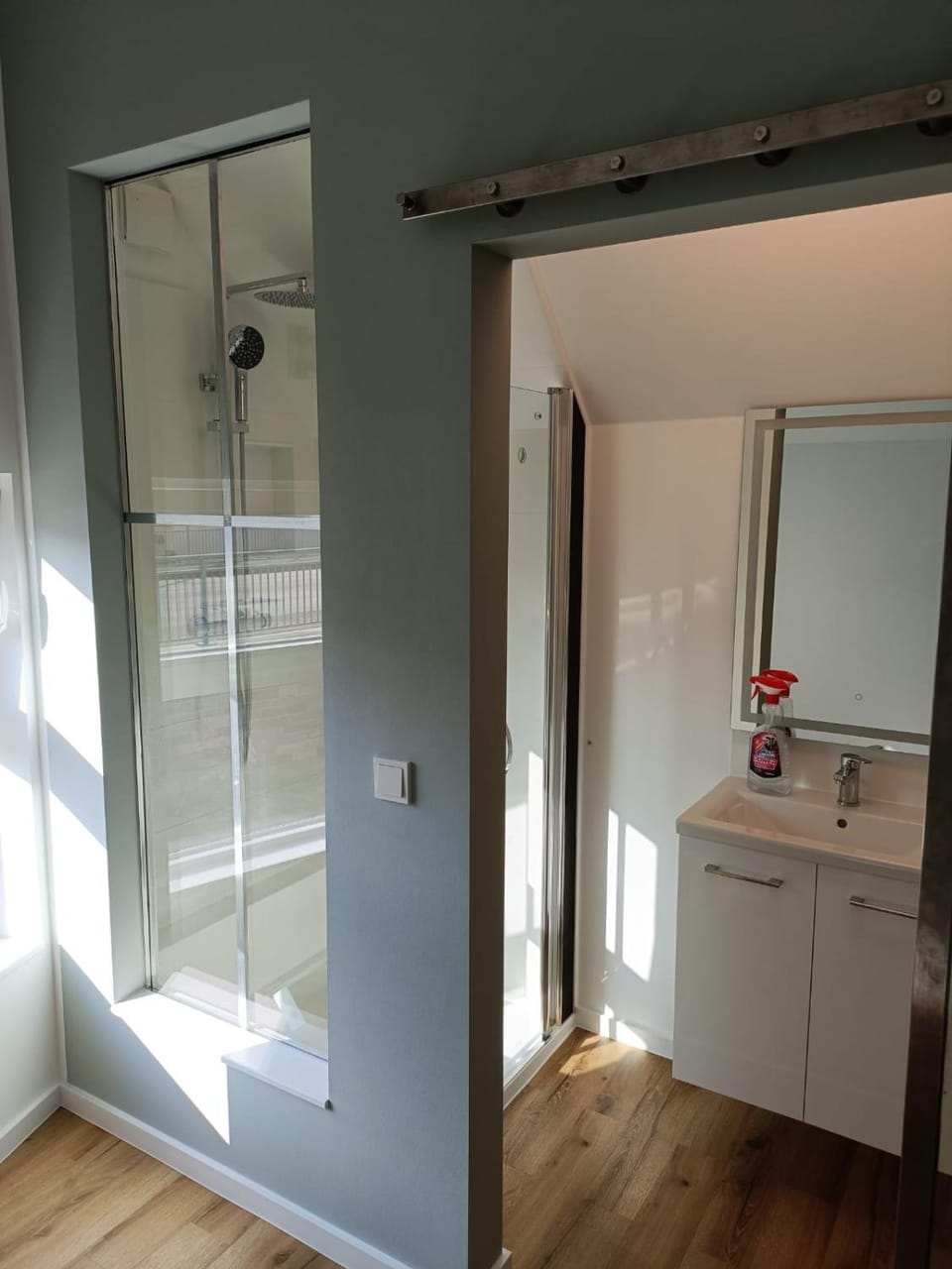 Shower, Bathroom