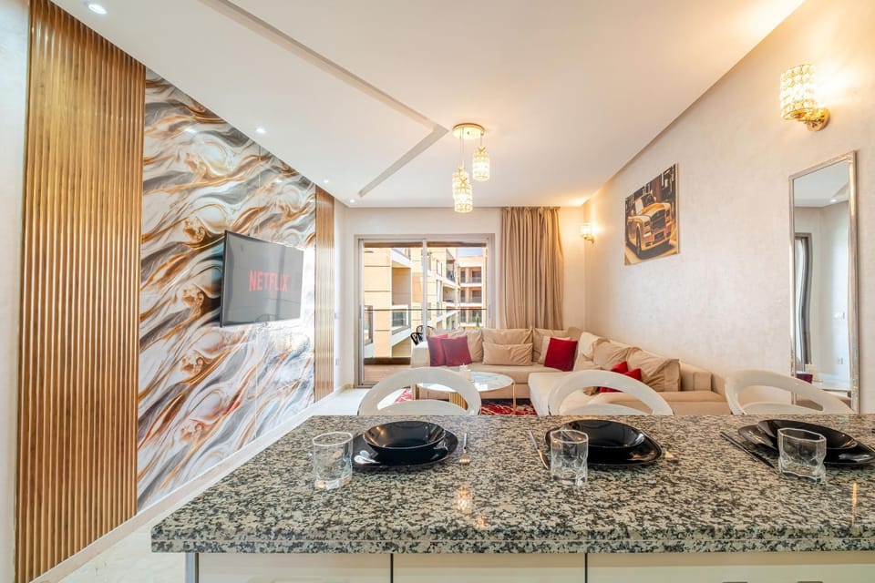 Royal Deluxe Diamond Marrakech Premium Pool View Apartment in Marrakesh