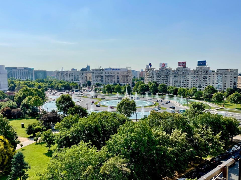 Day, Balcony/Terrace, City view