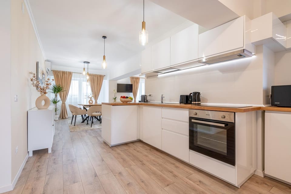 Coffee/tea facilities, Kitchen or kitchenette, minibar, pet friendly, stove, toaster