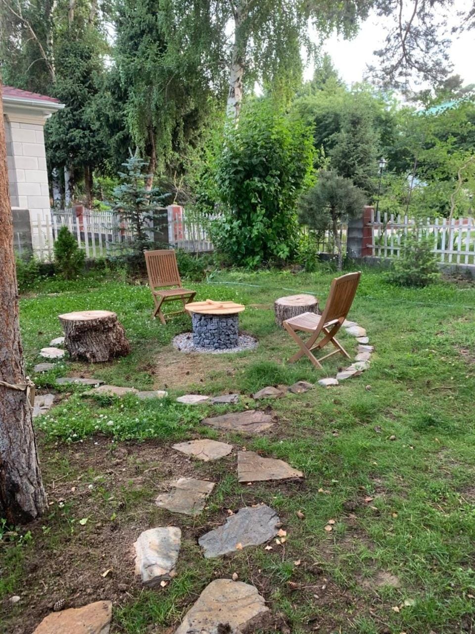 Raduga West Pineforest - коттедж в аренду на Иссык-Куле House in Almaty Region, Kazakhstan