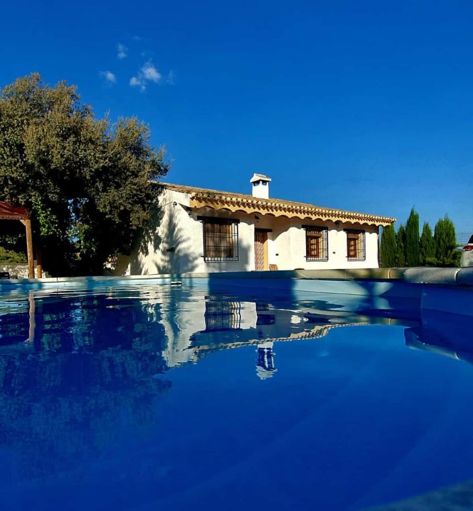 Cortijo El Nevazo House in Andalusia
