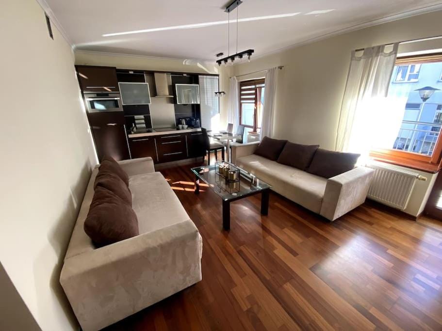 TV and multimedia, Living room, Seating area, Dining area, minibar