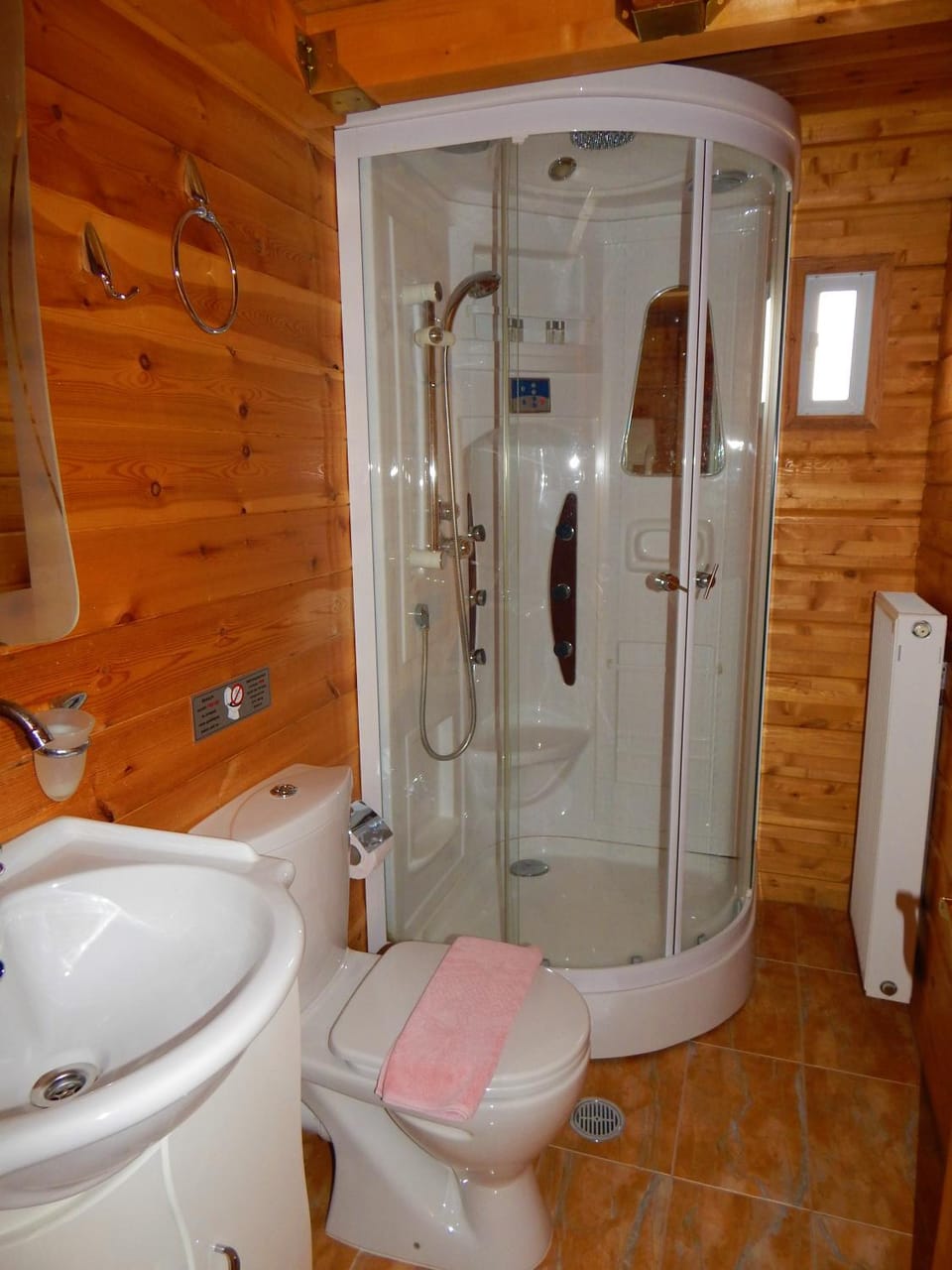 Finnish wooden house for 2 people Apartment in Arcadia, Greece