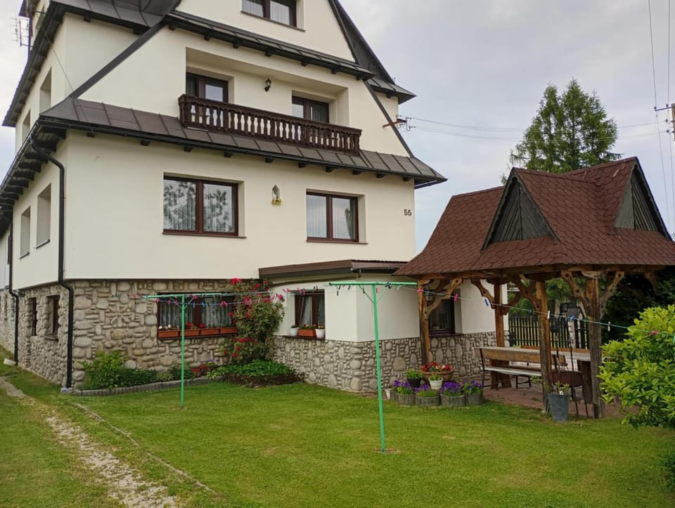 Property building, BBQ facilities, Garden, Balcony/Terrace
