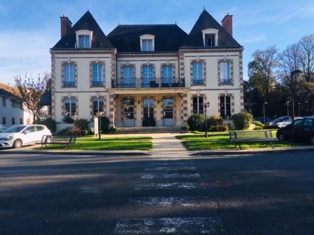 Appart Hôtel 3* dans une résidence de tourisme Apartment hotel in Île-de-France