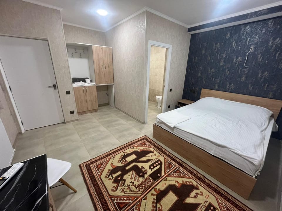 Bed, Bedroom, wardrobe