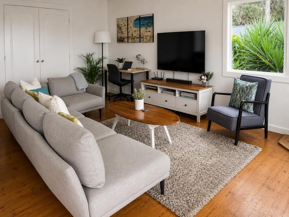 Communal lounge/ TV room, TV and multimedia
