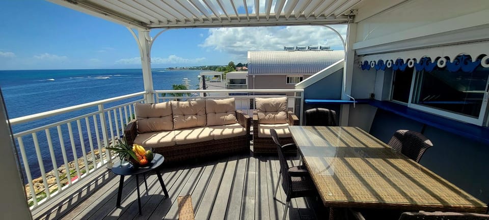 Patio, Sea view