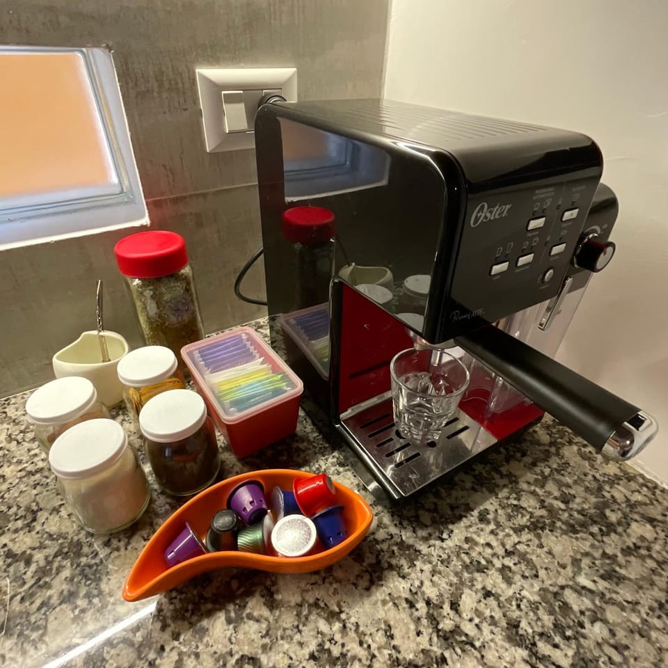 Coffee/tea facilities, Kitchen or kitchenette