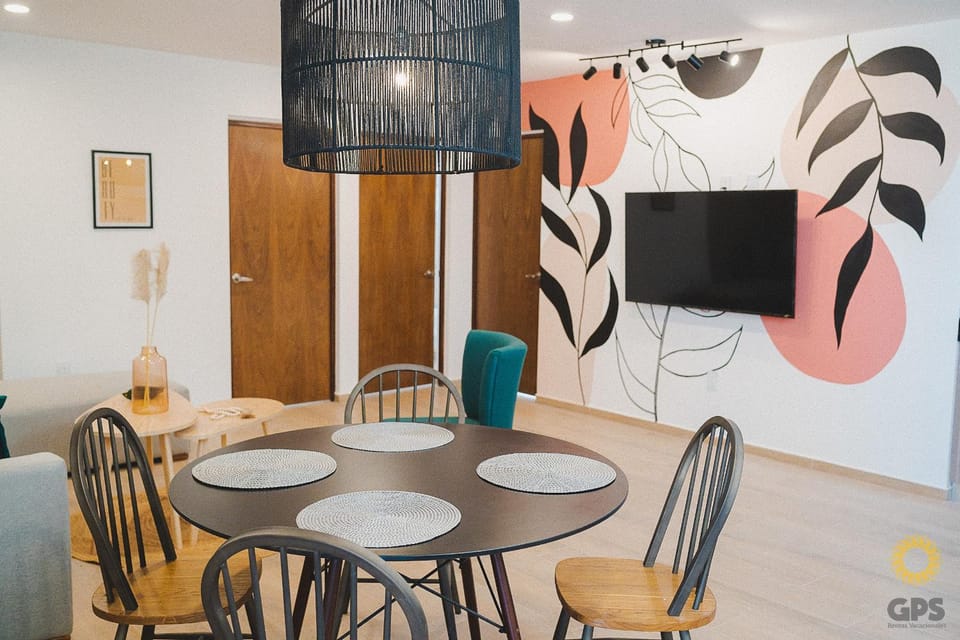 TV and multimedia, Dining area
