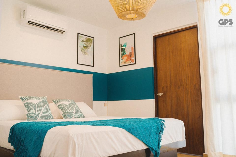 Bed, Bedroom, air conditioner