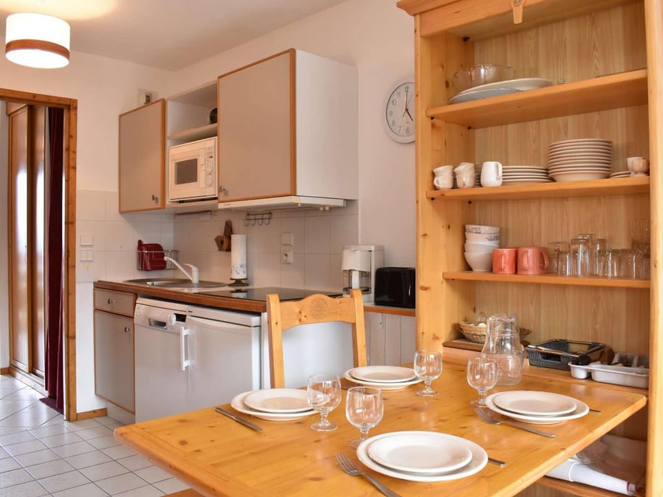 Appartement cosy, proche pistes et commerces, garage & balcon sud, 2 pièces, 4 personnes - Méribel - FR-1-180-378 Apartment in Les Allues