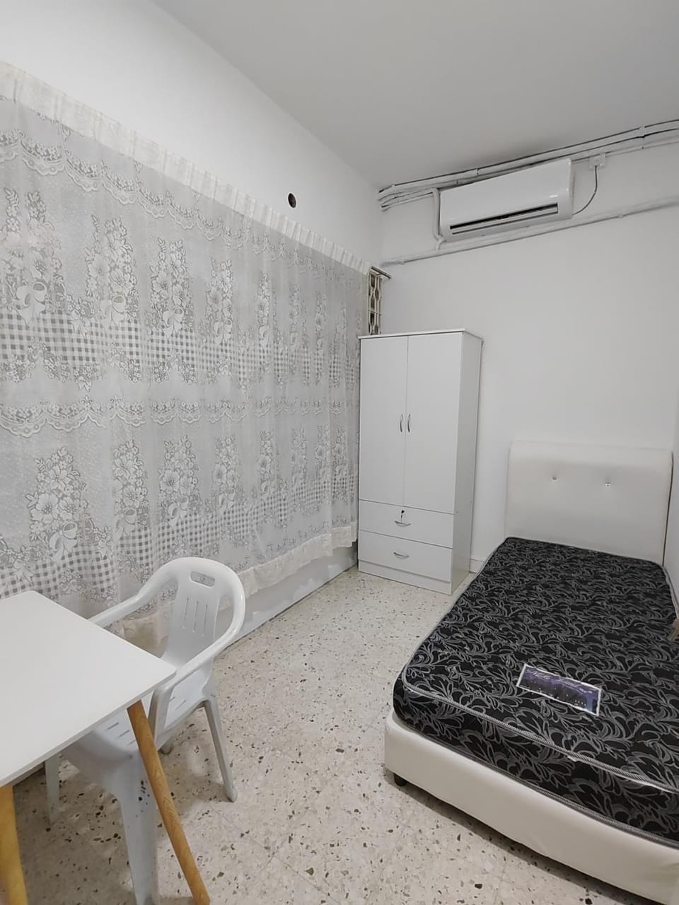 Bed, Photo of the whole room, Bedroom, wardrobe, air conditioner