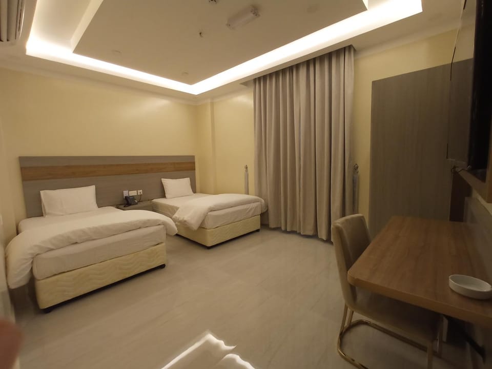 Bed, TV and multimedia