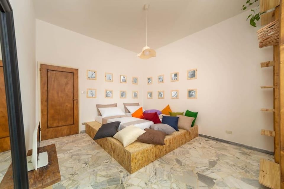 Living Florinda Apt. (3' to Airport, 9' to Center) Apartment in Florence