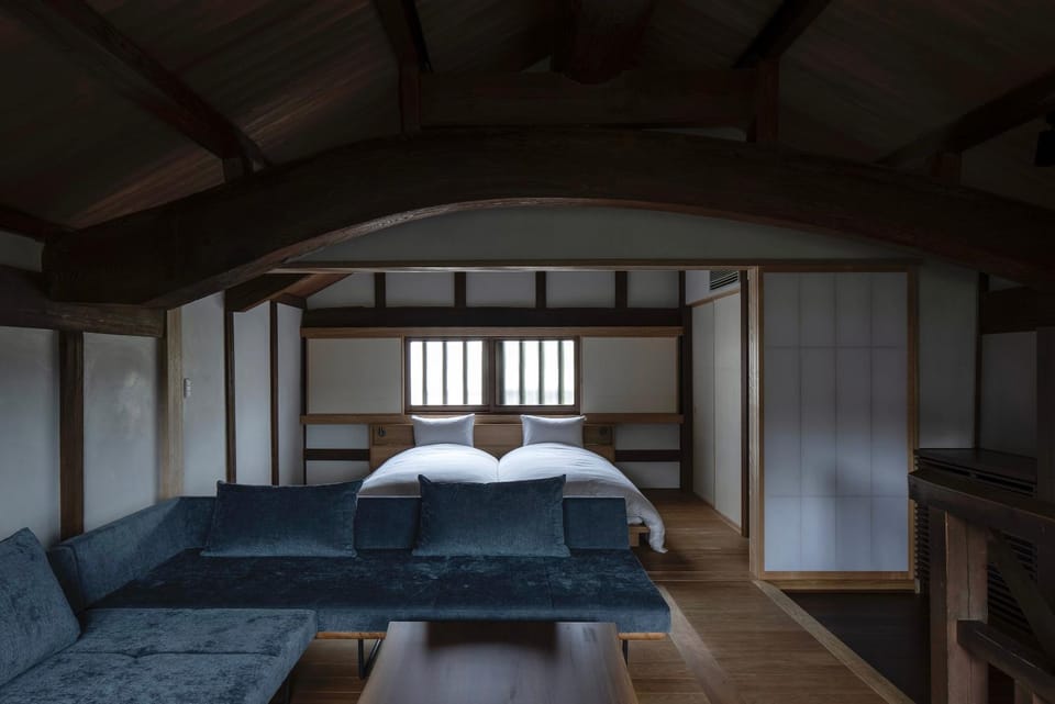 Living room, Bedroom
