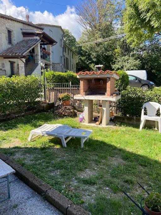 Day, Garden, Dining area, Garden view