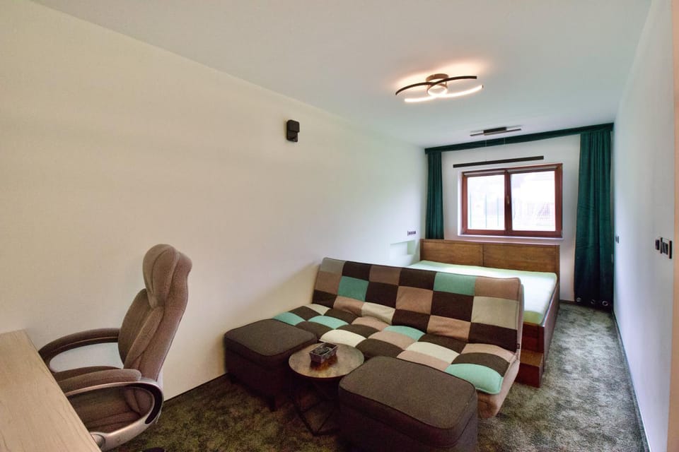 Living room, Bedroom