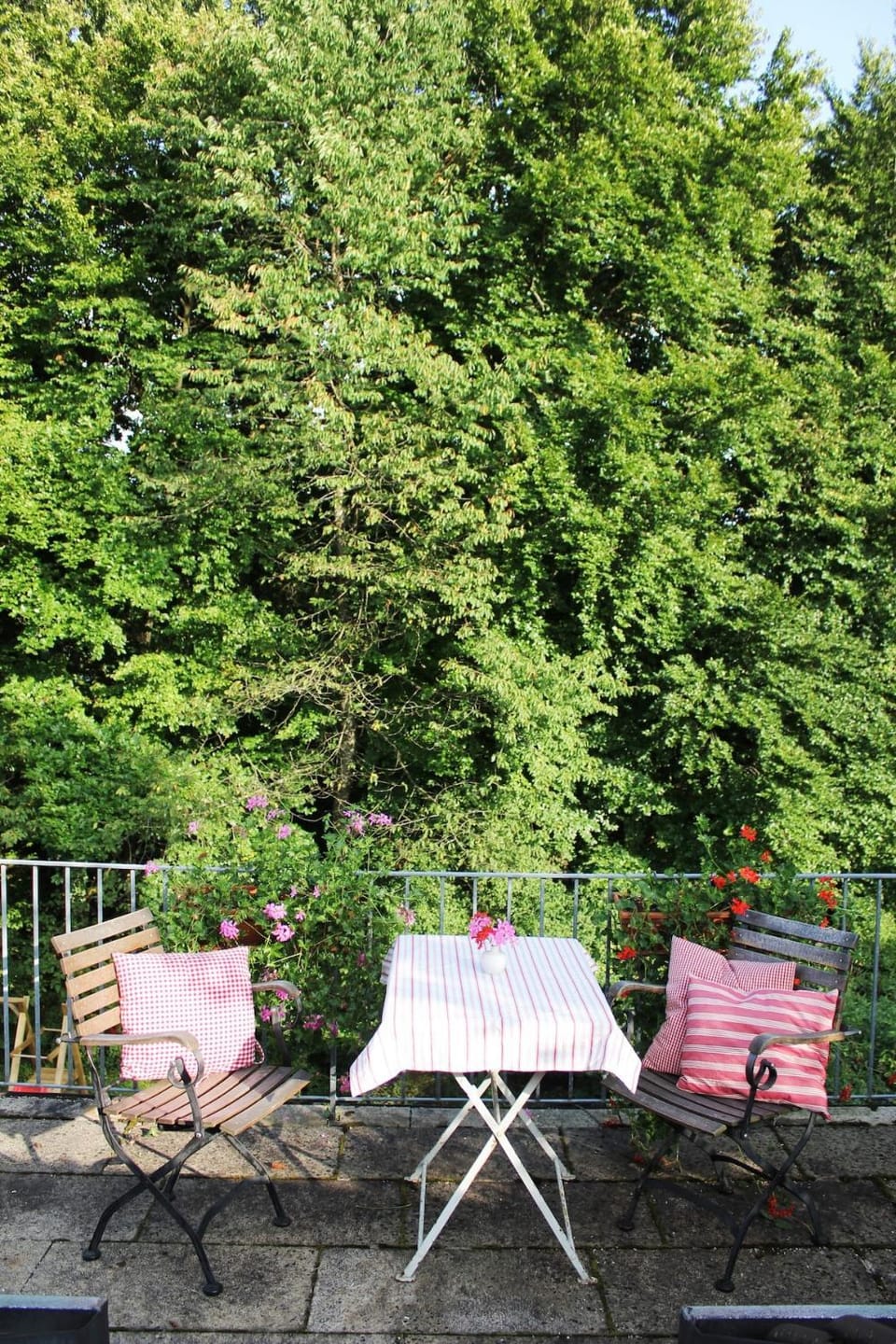 Balcony/Terrace, Garden view