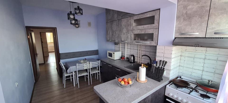 Kitchen or kitchenette, Dining area, kitchen, kitchen