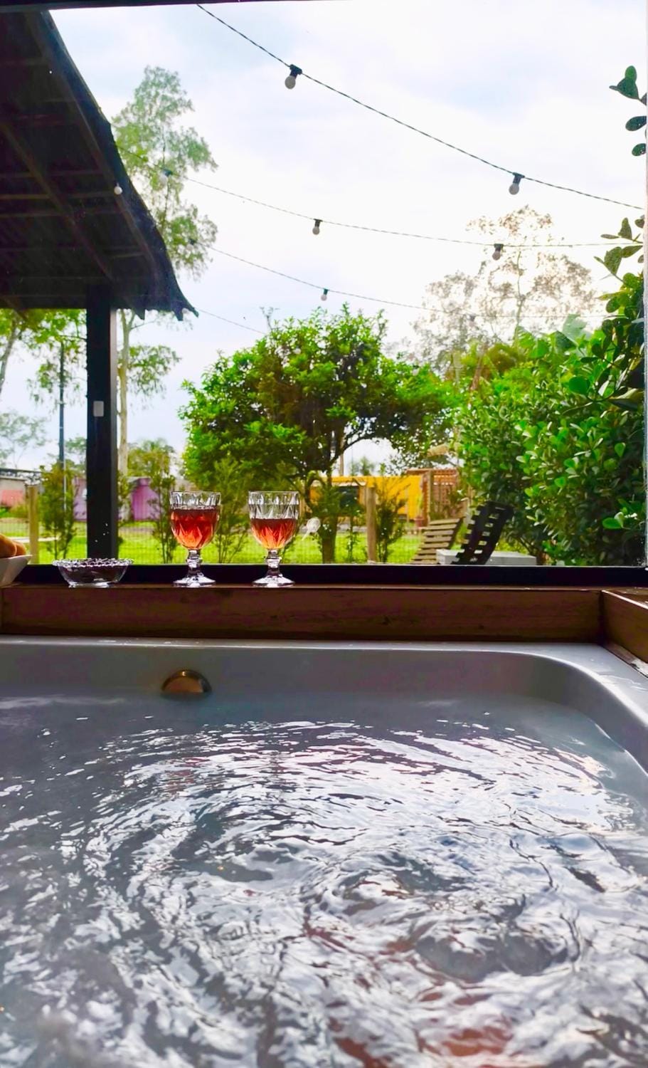 Cabana Monte Trigo com Banheira House in São Francisco do Sul