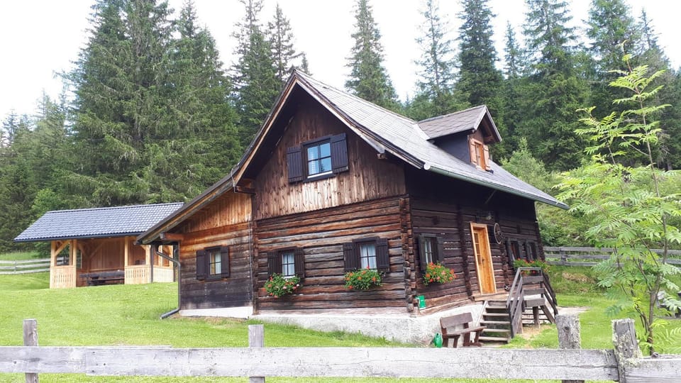 Fuggerhütte House in Carinthia, Austria