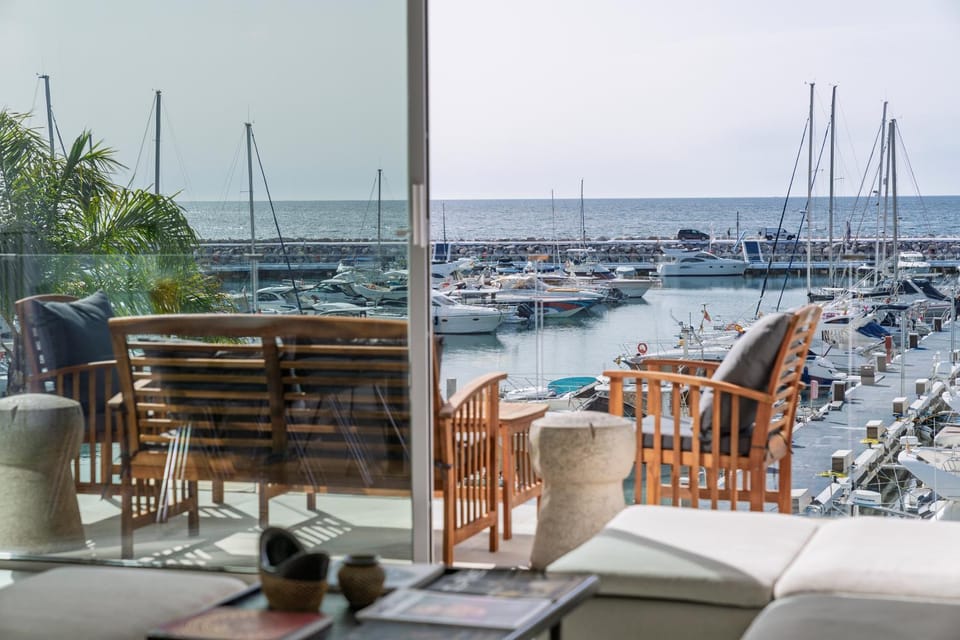 243-Fully Renovated-Puerto Banus Marbella Front Line Penthouse Apartment in Marbella