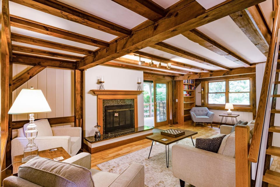 Coolidge Drive Retreat House in Quechee