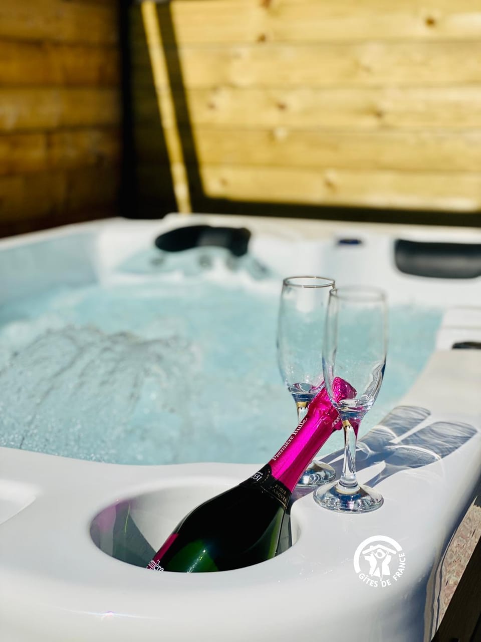 Hot Tub, Drinks
