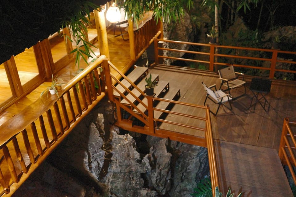 Property building, View (from property/room), View (from property/room), Balcony/Terrace, Balcony/Terrace, Garden view, Mountain view, Pool view