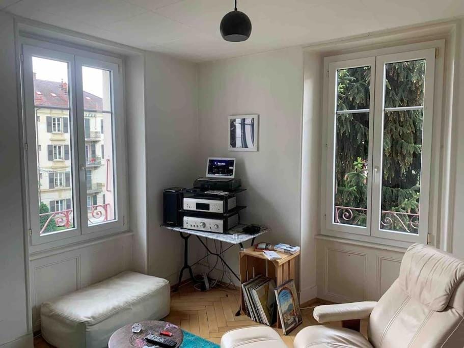 A deux pas du lac et de IMD, Ouchy bel appartement Apartment in Lausanne