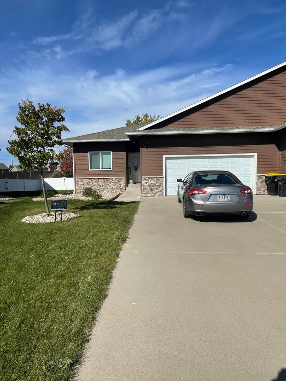 Property building, Street view, Parking