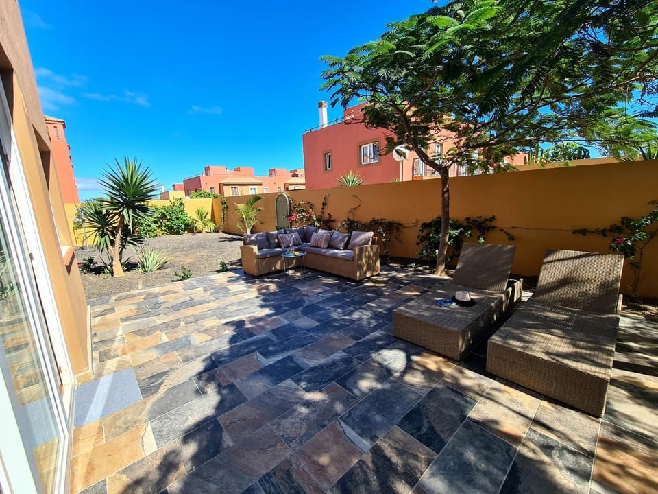 Balcony/Terrace, Seating area, sunbed