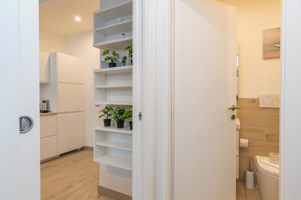 Bathroom, Kitchen or kitchenette