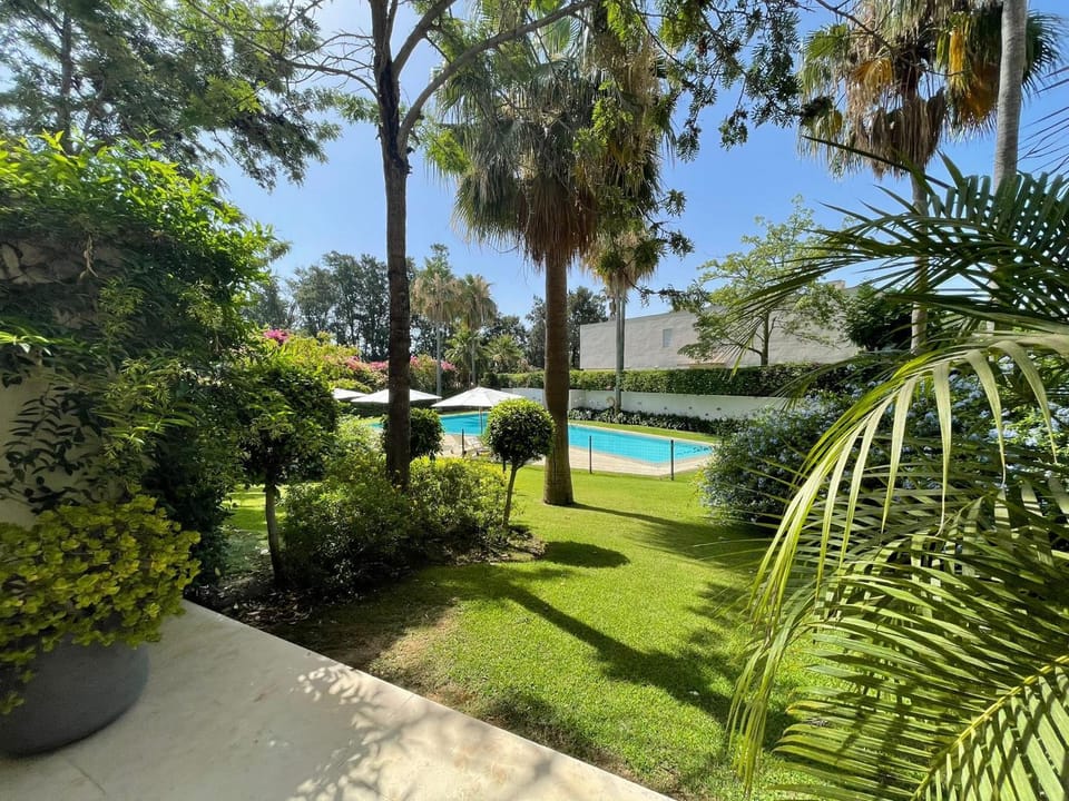 Garden, View (from property/room), Balcony/Terrace