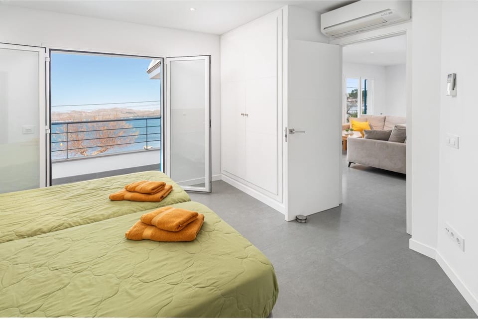 Balcony/Terrace, Bedroom, Sea view