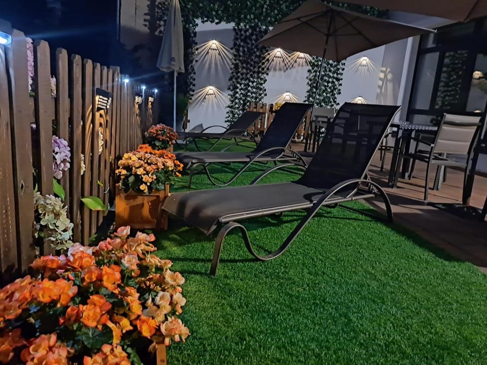 Night, Balcony/Terrace, sunbed