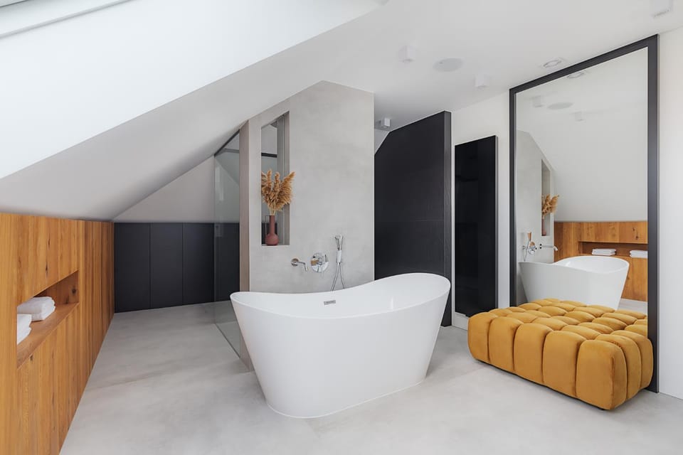 Bathroom, Bath