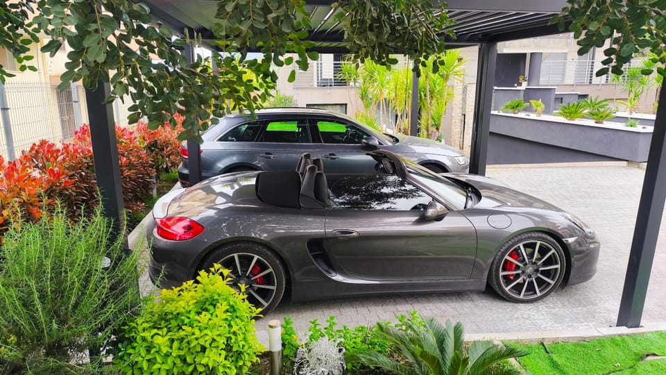 Day, Garden, Garden view, Parking