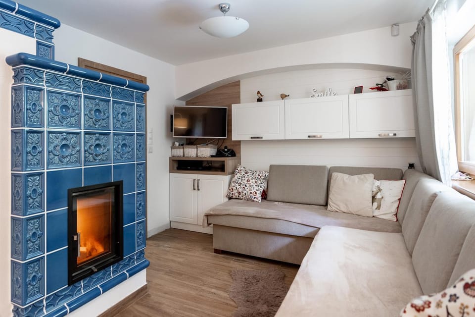 Living room, Seating area, pet friendly