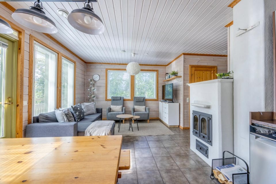 Living room, fireplace