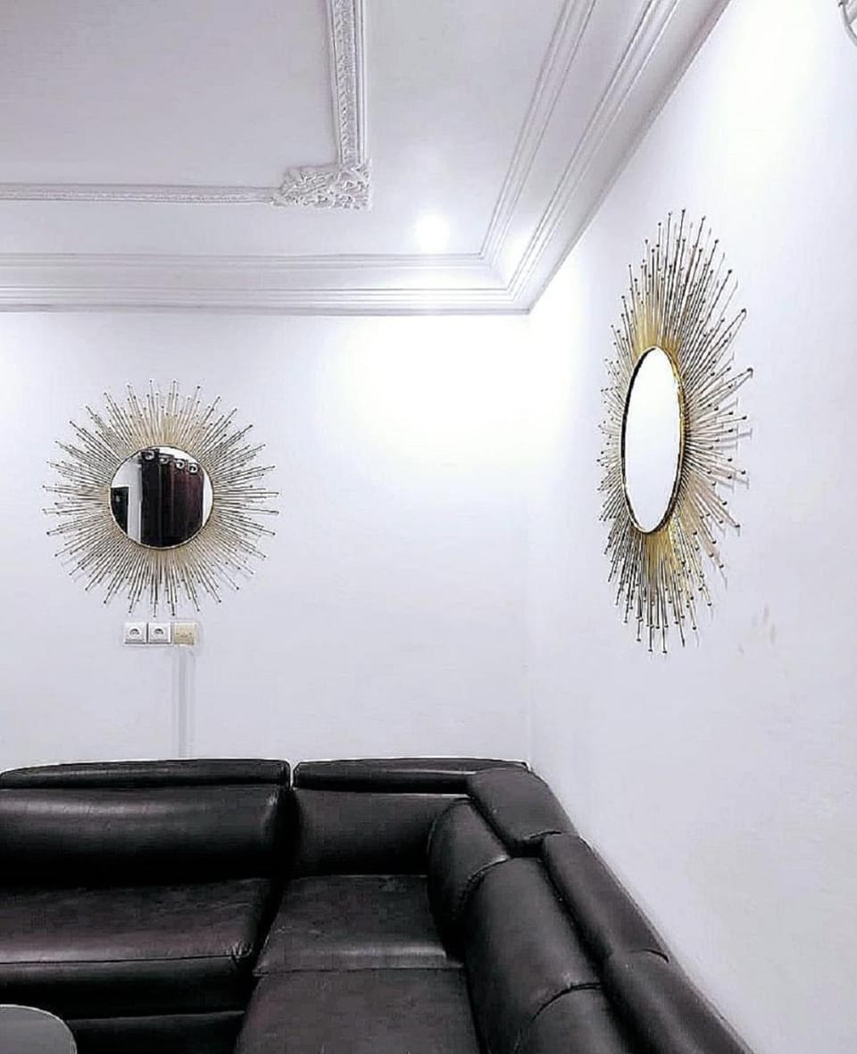 Living room, Decorative detail, Seating area