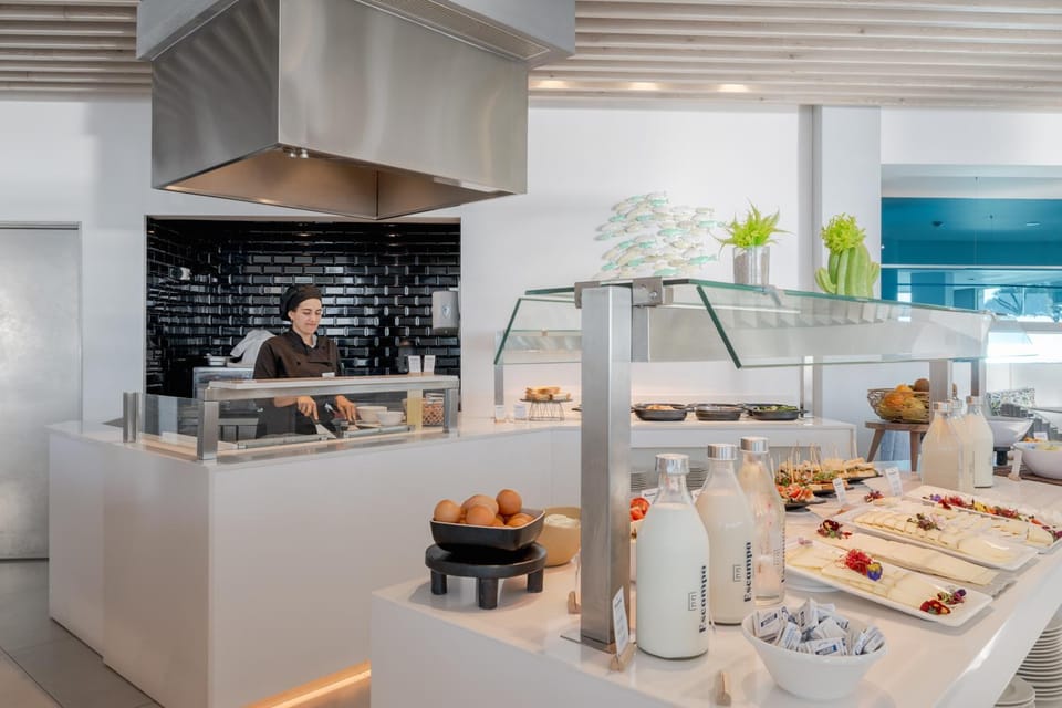 Kitchen or kitchenette, Food, Breakfast, Buffet breakfast