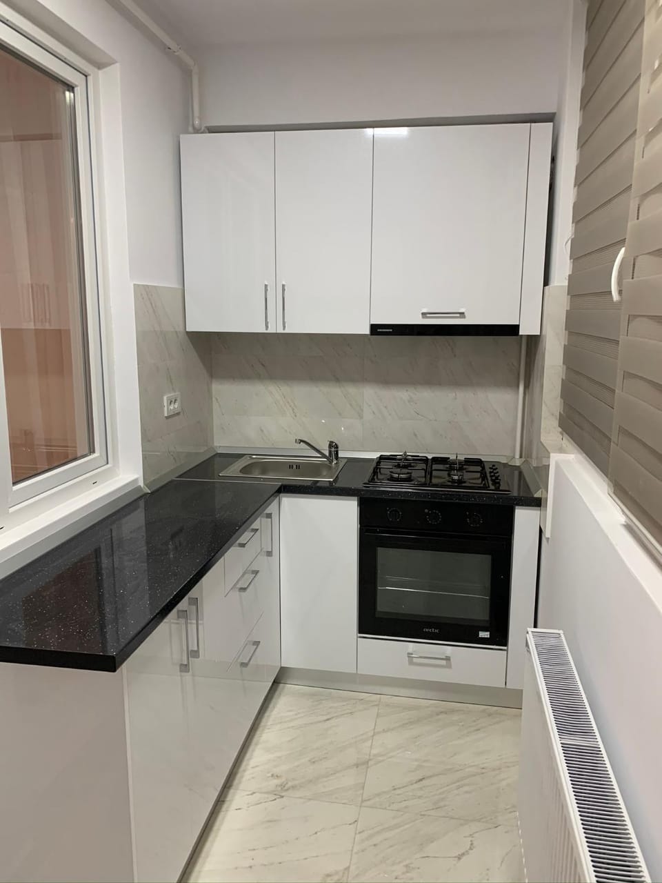 Apartament cu regim hotelier Militari Residence Helen Apartment in Bucharest