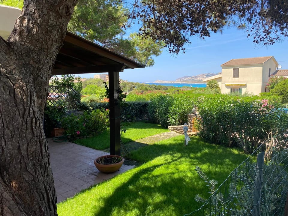Luxury house with sea view Villa in Stintino