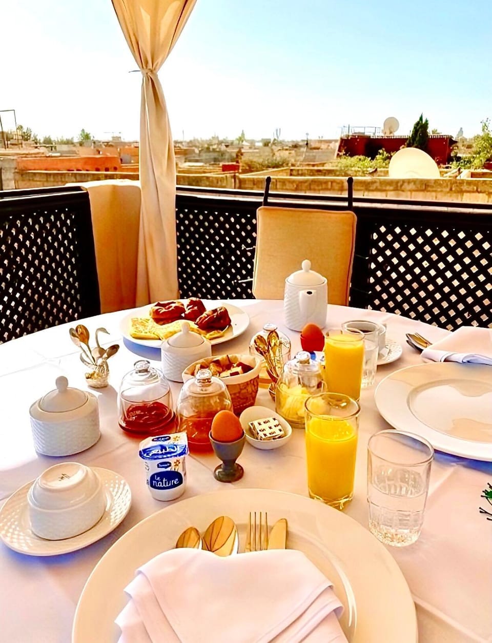 Restaurant/places to eat, View (from property/room), Balcony/Terrace, Food and drinks, Banquet/Function facilities, Food, Breakfast, Drinks