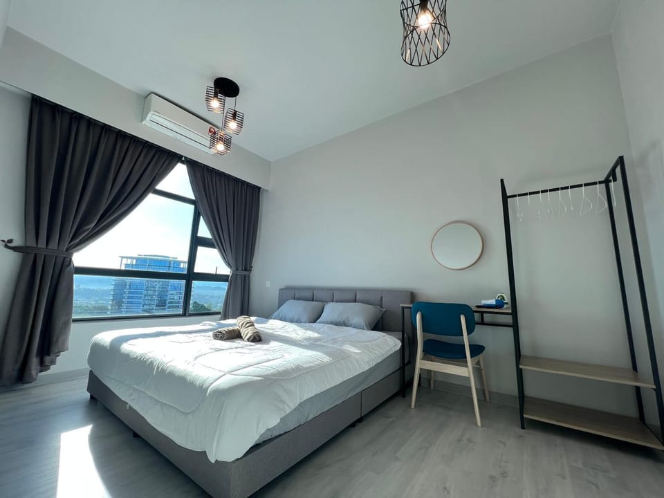 TK Homestay - Sea View and Mount Kinabalu View Apartment in Kota Kinabalu